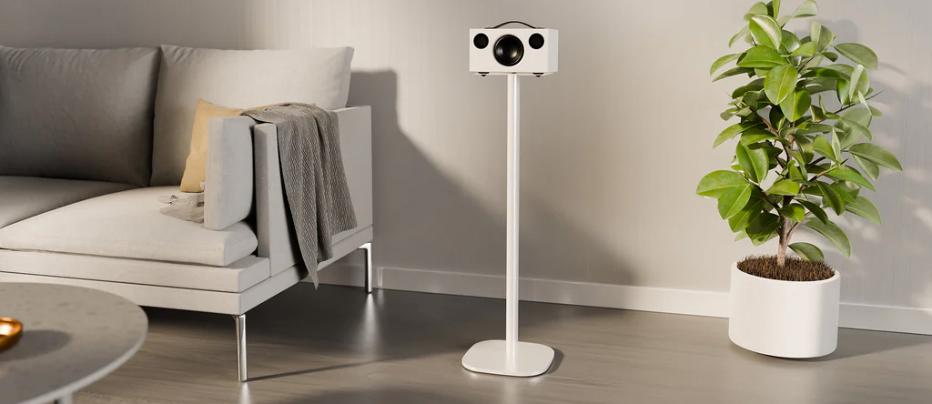 Speaker aan de muur in een keuken.